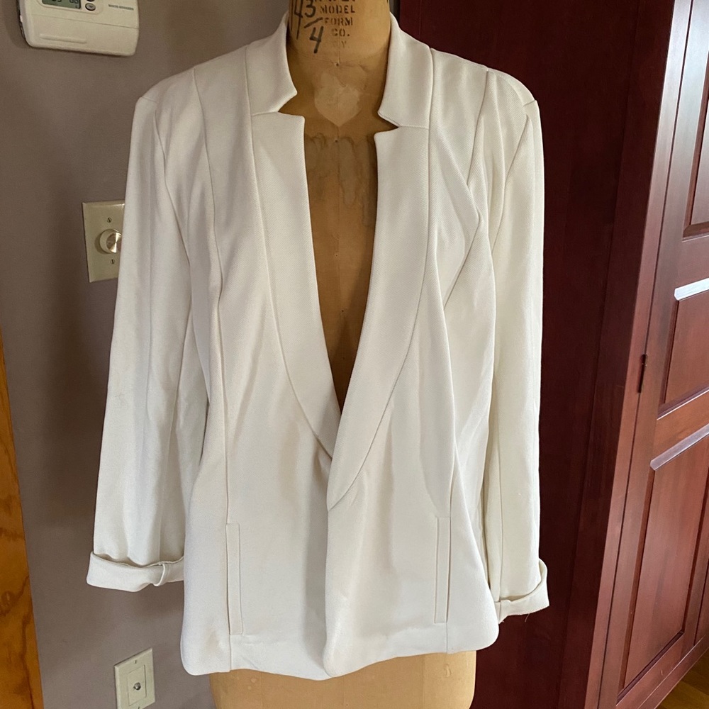 White Open Front Blazer
